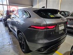 جاگوار F-Pace